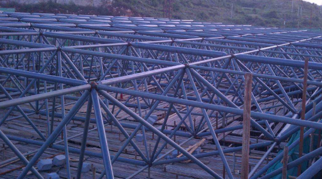 镇江概述网架加工中对钢材的质量的过细恳求